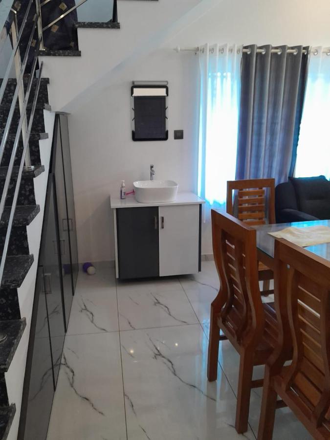Enocean Homestay Cherai Beach Bagian luar foto